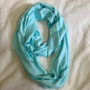 Light blue scarf